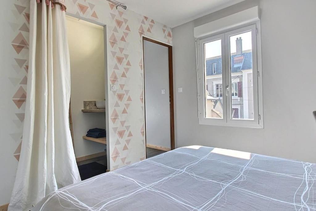 בורז'ה Appartement T2 Independant Au Coeur De La Ville מראה חיצוני תמונה